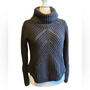 Halogen Chunky Cowl Neck Pullover M